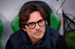 Fiorentina, Vanoli: "Vietato sottovalutare la sfida, vincere aiuta a vincere. Sono tutti a disposizione"