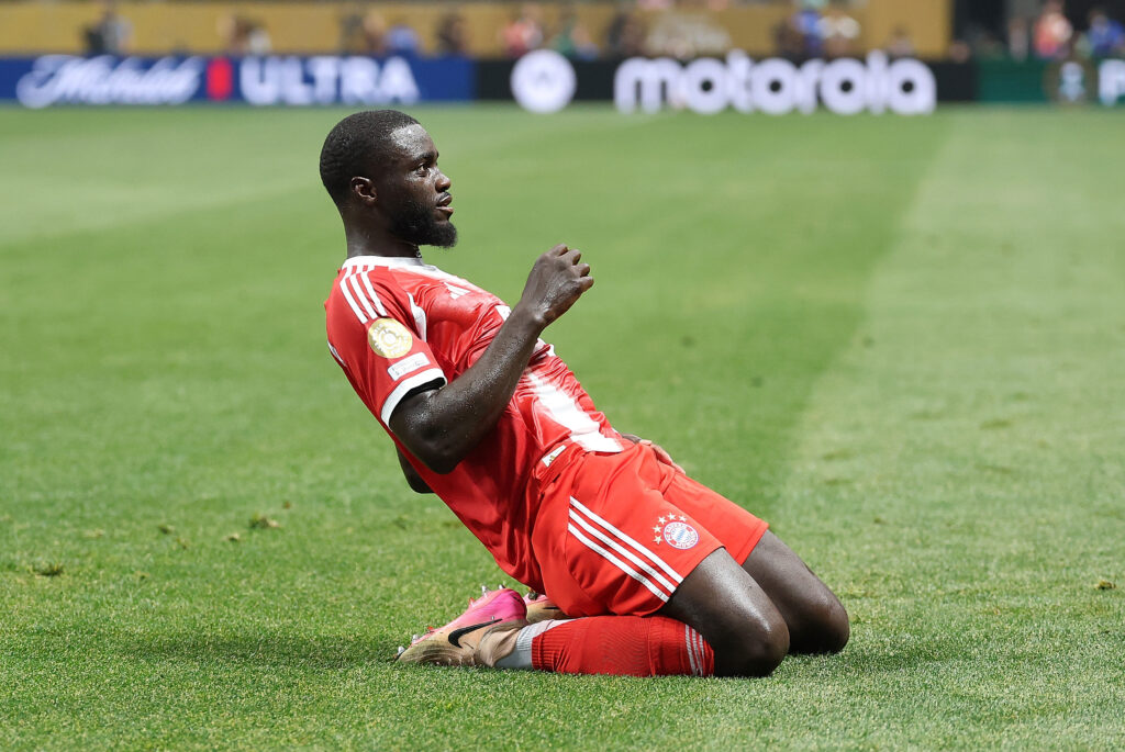 Bayern, pronto il rinnovo di contratto per Upamecano: che cifra per il francese!