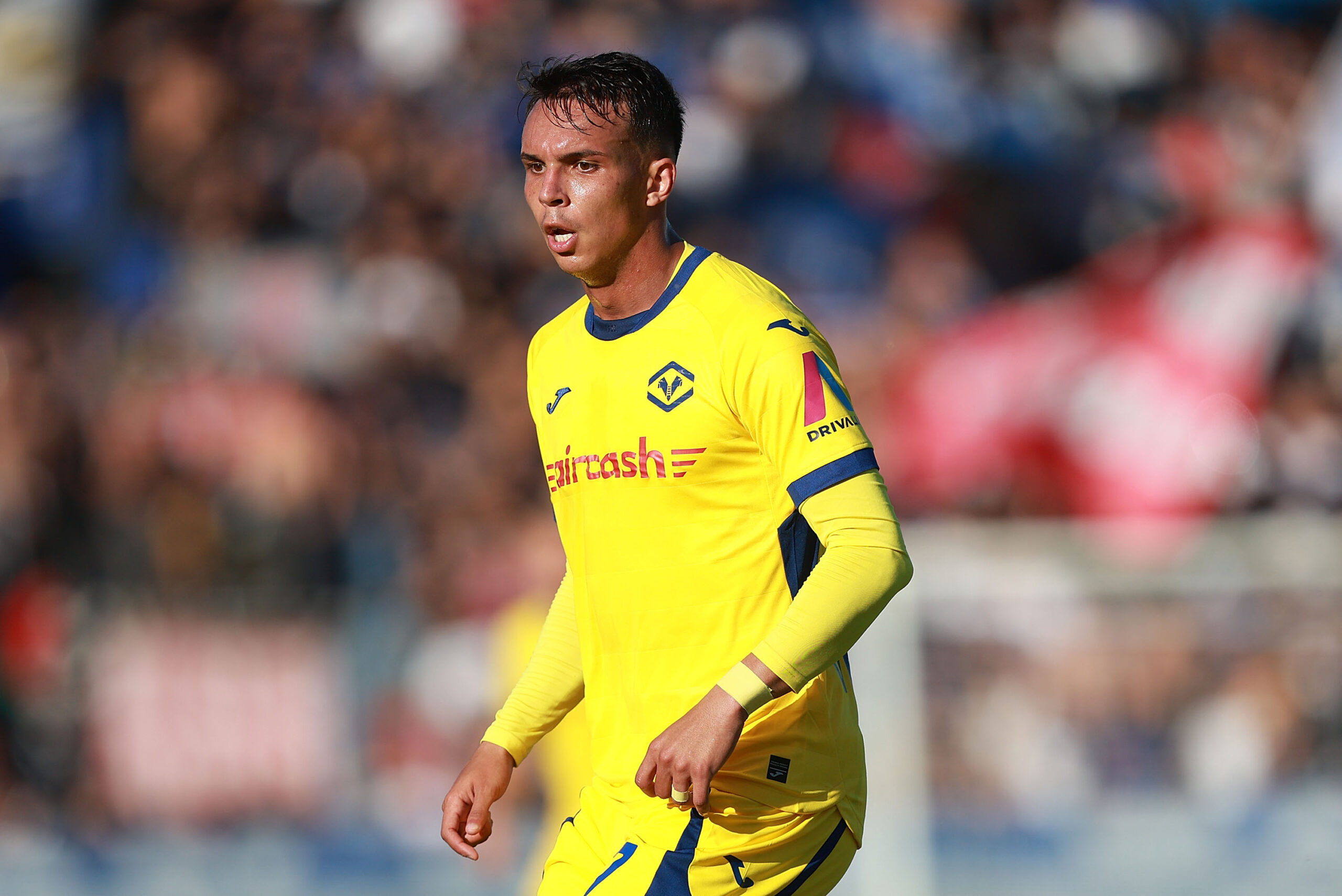 Verona, la Lazio spinge per Giovane ma lui "aspetta" il Napoli? La situazione