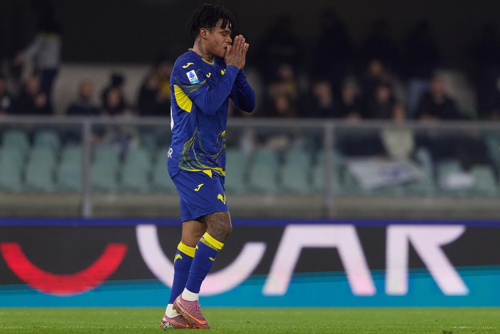 VERONA, ITALY - FEBRUARY 06: Gift Orban of Hellas Verona reacts after missing a chance during the Serie A match between Hellas Verona FC and Pisa SC at Stadio Marcantonio Bentegodi on February 06, 2026 in Verona, Italy. (Photo by Emmanuele Ciancaglini/Getty Images)