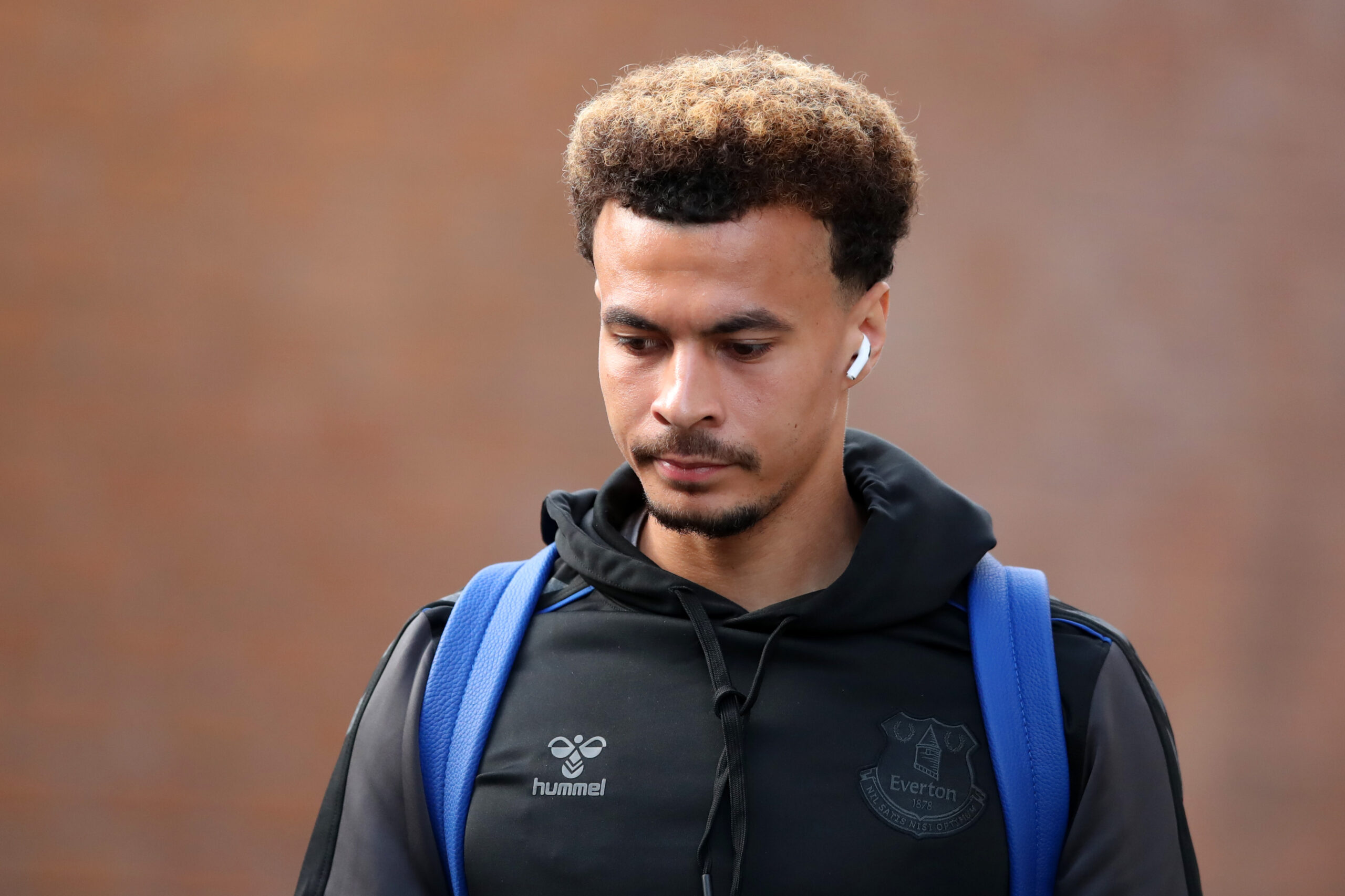 Incubo Dele Alli, senza squadra e poker fuori controllo: "Non parla con nessuno, perse 150mila sterline"