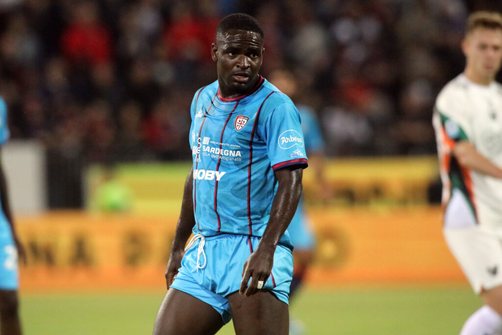 Cagliari, Luvumbo può volare in Arabia: interesse del Damac FC