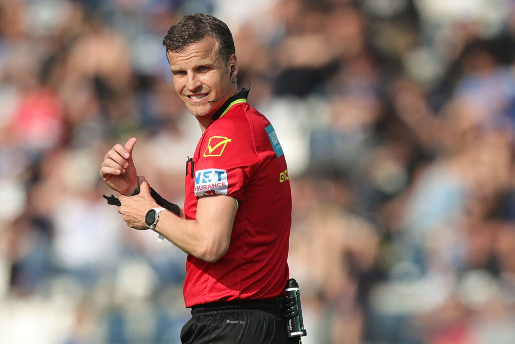 "Sappiamo dove abiti. Ti uc*ido": minacce shock a La Penna! L'arbitro ha denunciato