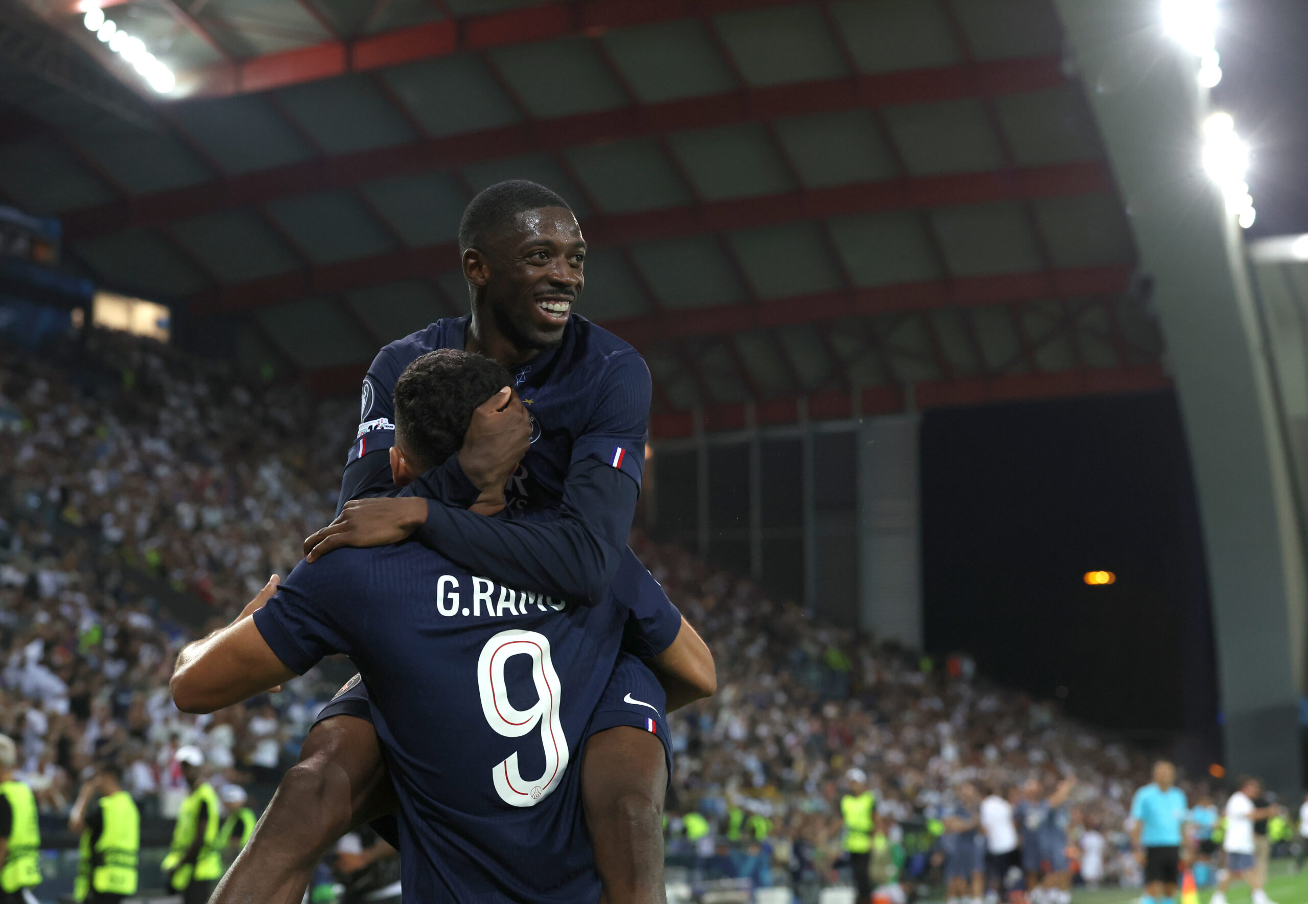 Dembélé trascina il Psg con un gol clamoroso! Doppietta e Tolosa ko: parigini a +4 sul Lens