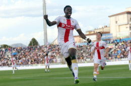 Genoa, senti Ekhator: "Voglio vedere il Grifone vincere la Serie A! Balotelli è il mio modello, oggi mi ispiro a Kean"