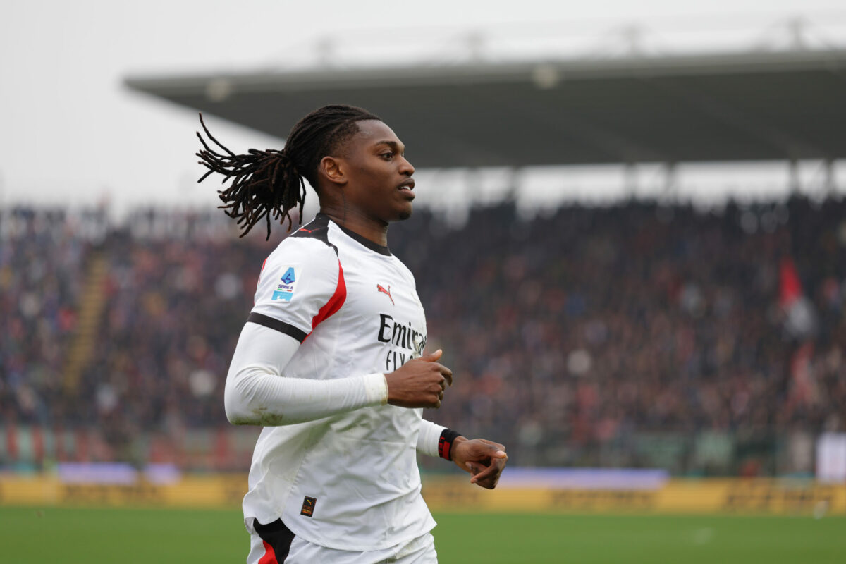 Milan, il caso Leão non è ancora risolto: prestazione opaca e botta-risposta con Allegri