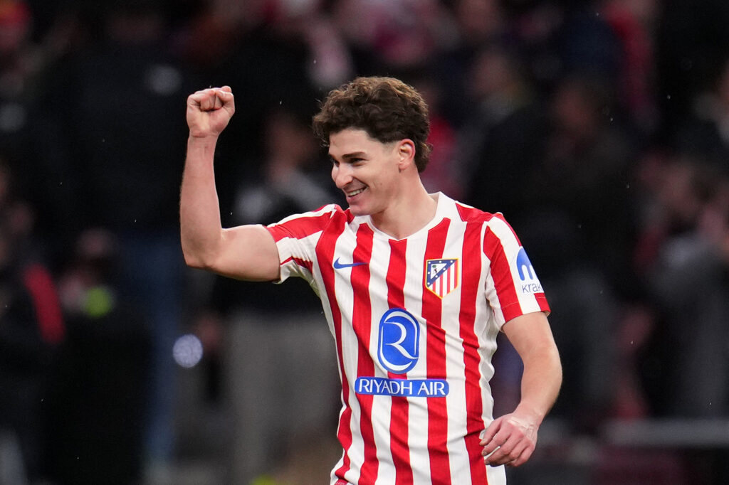 Barcellona, si accende il mercato: offerta da 100 milioni di euro all'Atletico Madrid per Julian Alvarez!