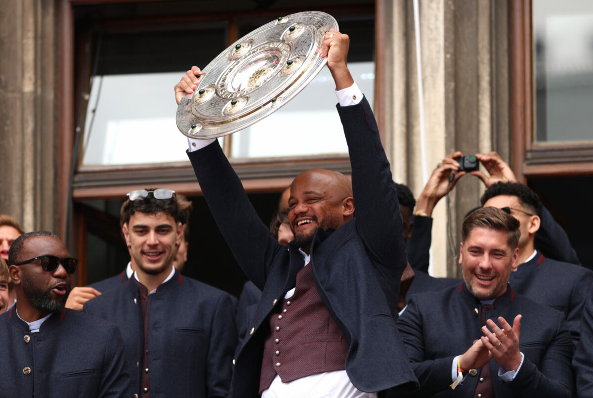 Bayern, Kompany si era dimenticato... la coppa della Bundesliga! Intervento della polizia: il retroscena