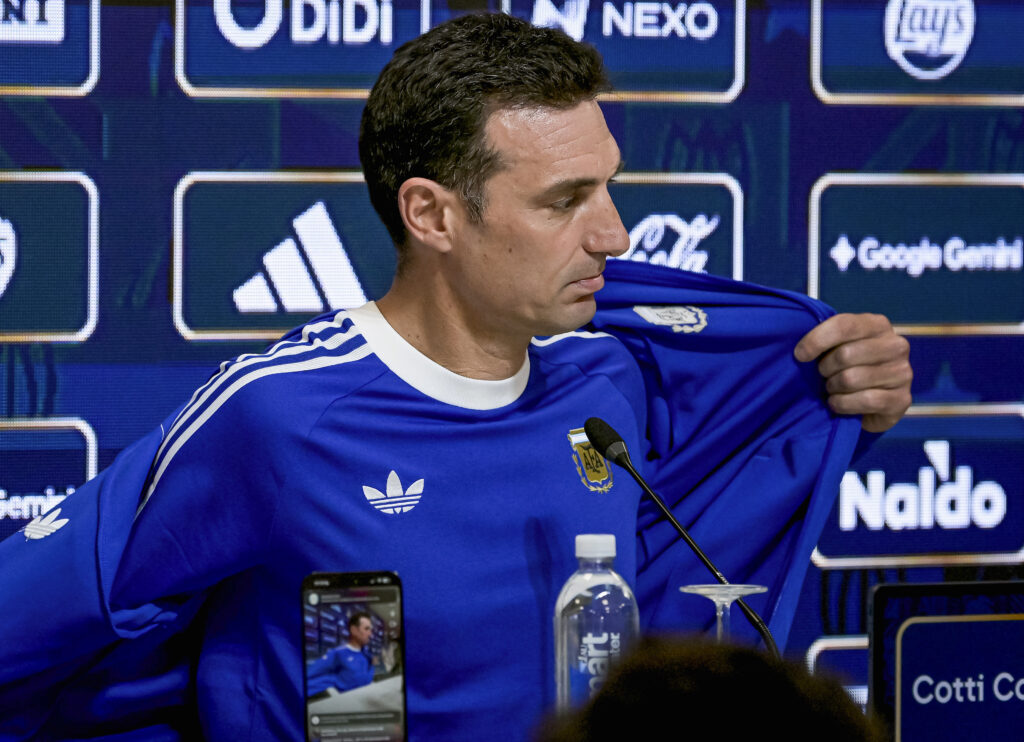 Argentina, ecco la lista dei convocati per il Mondiale: ci sono gli "italiani" Nico Paz e Lautaro, dentro Nico Gonzalez, OUT Mastantuono e Prestianni!