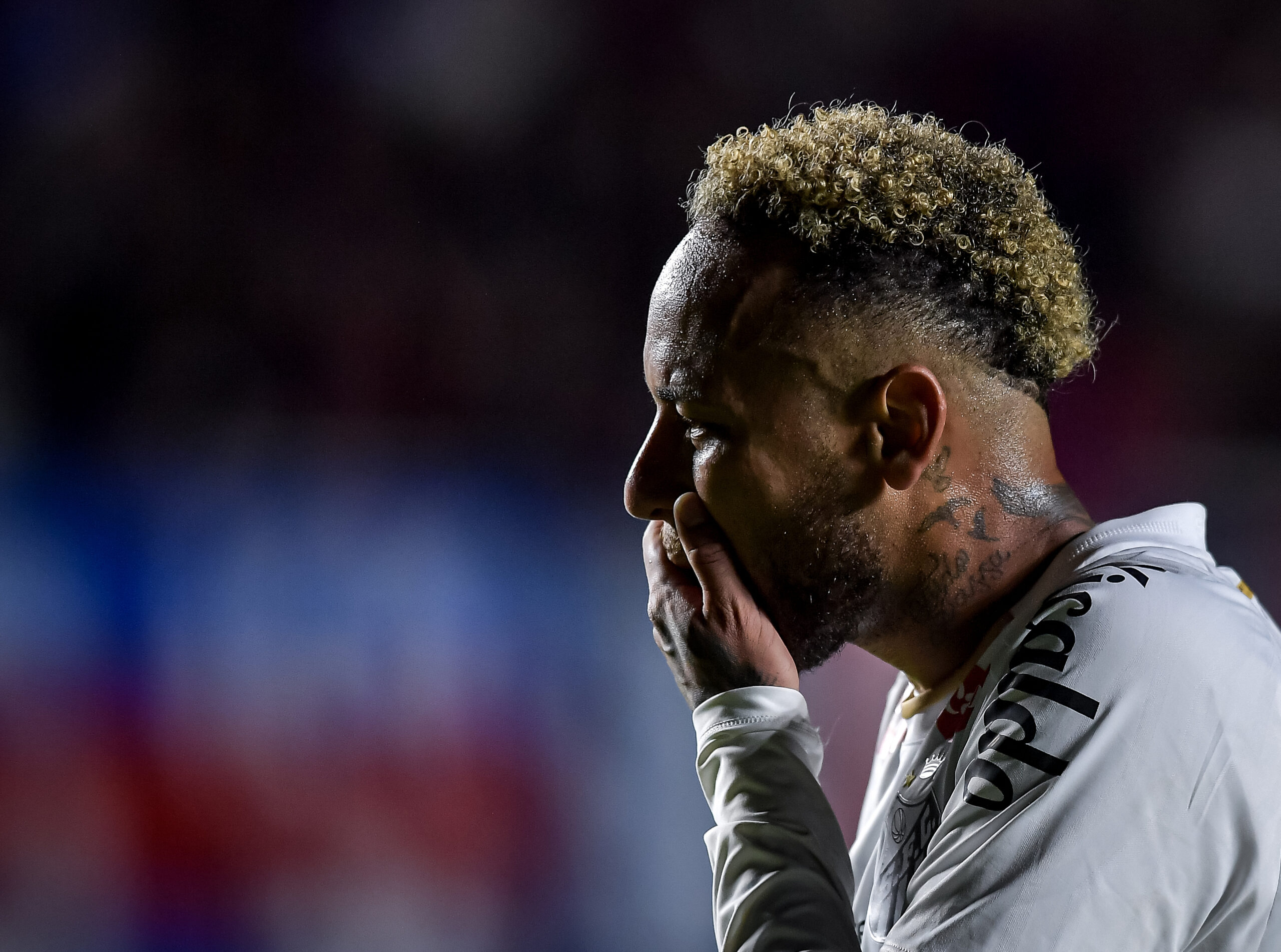 Santos SPACCATO dopo lo scontro Neymar-Robinho Jr: il figlio d'arte minaccia la rescissione!