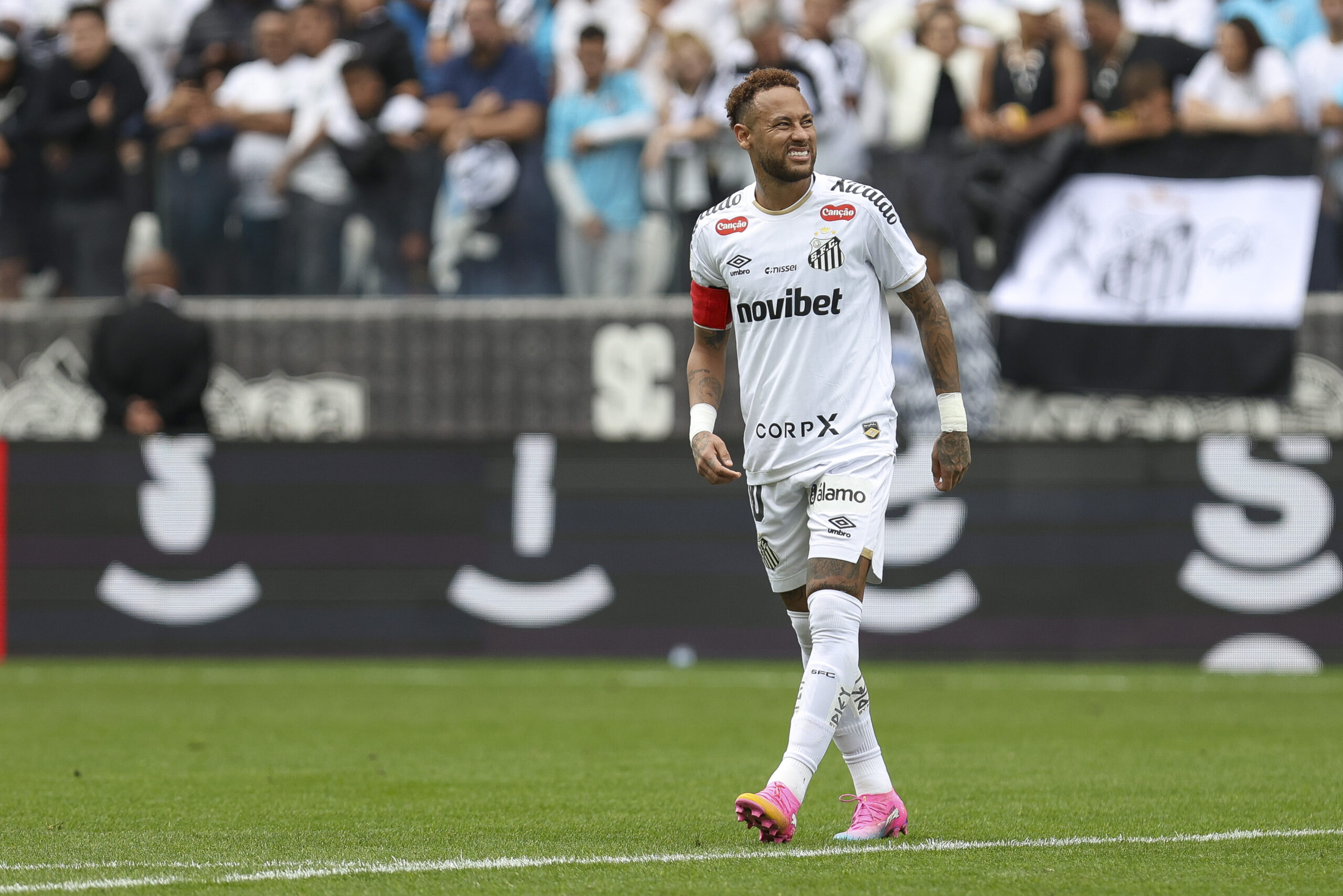 Neymar, l'infortunio è più grave del previsto! Il Brasile, però, è fiducioso