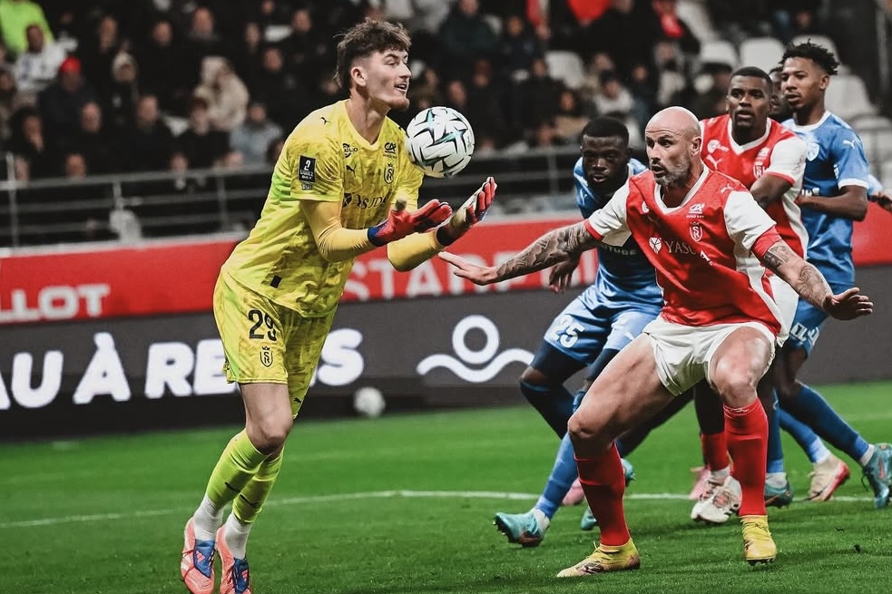 Newcastle, accordo con il Reims per Jaouen: sfida a Pope per la porta